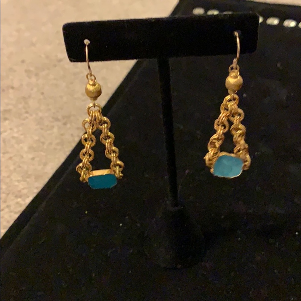 Turquoise earring